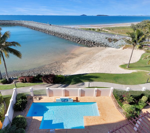10/11 Megan Place, Mackay Harbour, QLD 4740 AUS