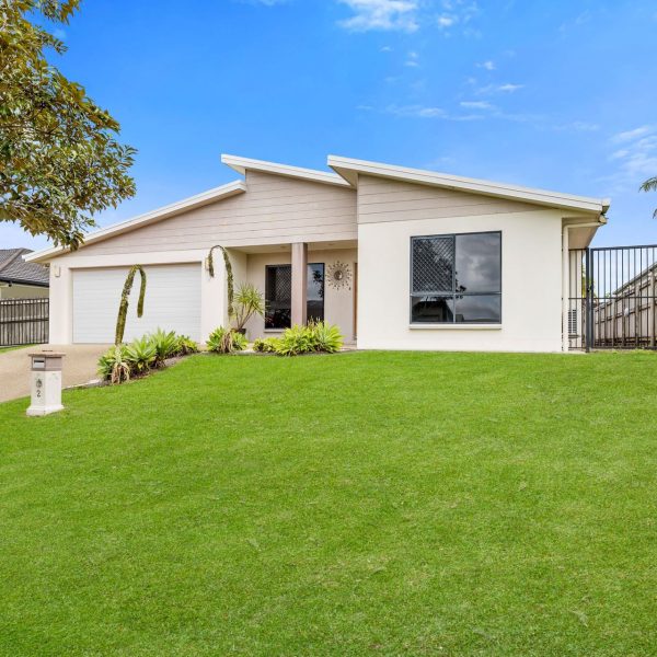 2 Chantilly Court, Glenella, QLD 4740 AUS