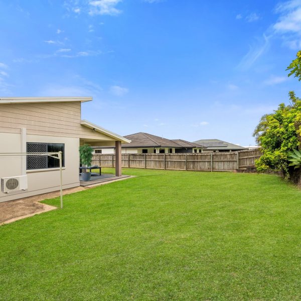 2 Chantilly Court, Glenella, QLD 4740 AUS
