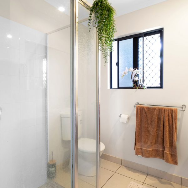 1/10 Coolum Court, Blacks Beach, QLD 4740 AUS
