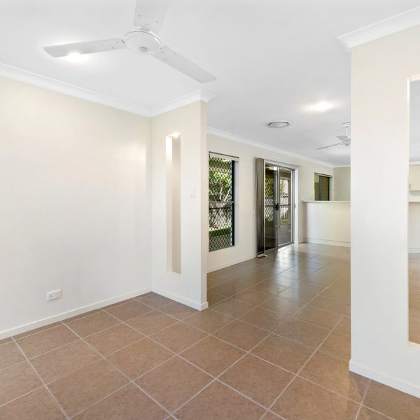 12 Rosemoor Court, Glenella, QLD 4740 AUS