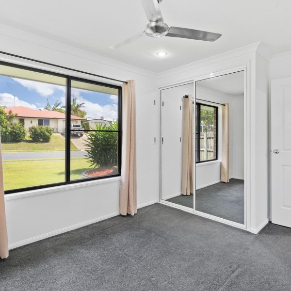 24 McHugh Street, Rural View, QLD 4740 AUS