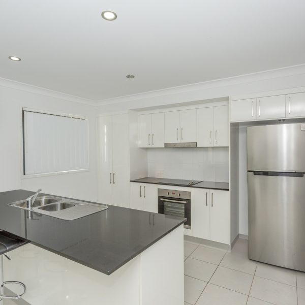 7 Tamron Drive, Mount Pleasant, QLD 4740 AUS