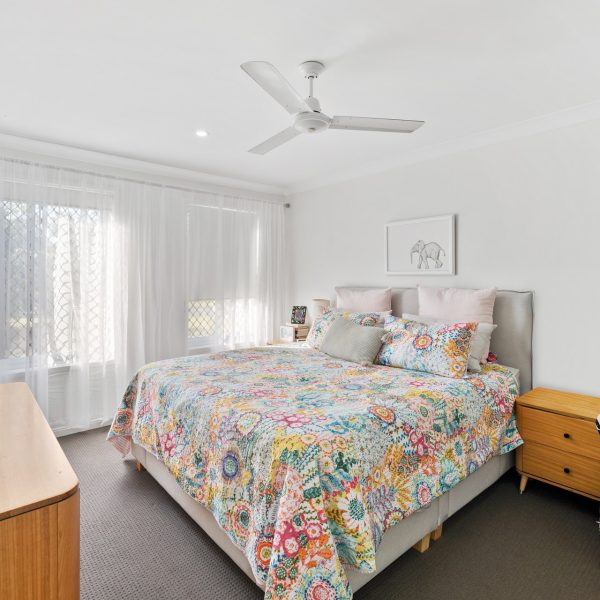 3 Eales Road, Rural View, QLD 4740 AUS