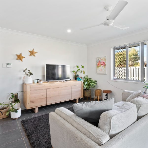 3 Eales Road, Rural View, QLD 4740 AUS