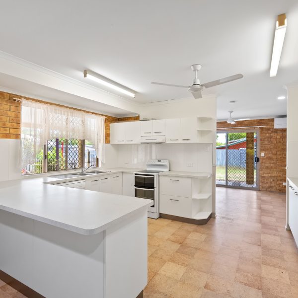 60 O'Brien Esplanade, Shoal Point, QLD 4750 AUS
