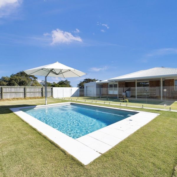 11 Hokins Court, Glenella, QLD 4740 AUS