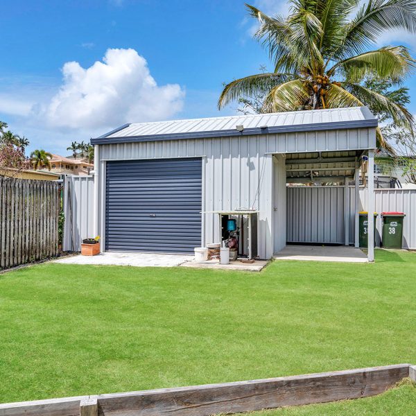 38 Schapers Road, Glenella, QLD 4740 AUS