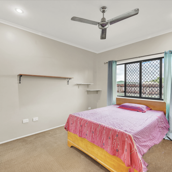 13 Pratts Road, Bakers Creek, QLD 4740 AUS