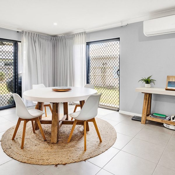 4 Heliconia Street, Bakers Creek, QLD 4740 AUS