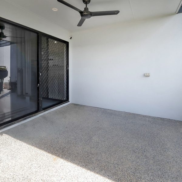4 Heliconia Street, Bakers Creek, QLD 4740 AUS