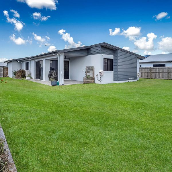 4 Heliconia Street, Bakers Creek, QLD 4740 AUS