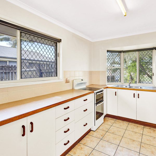 41 Caledonian Drive, Beaconsfield, QLD 4740 AUS