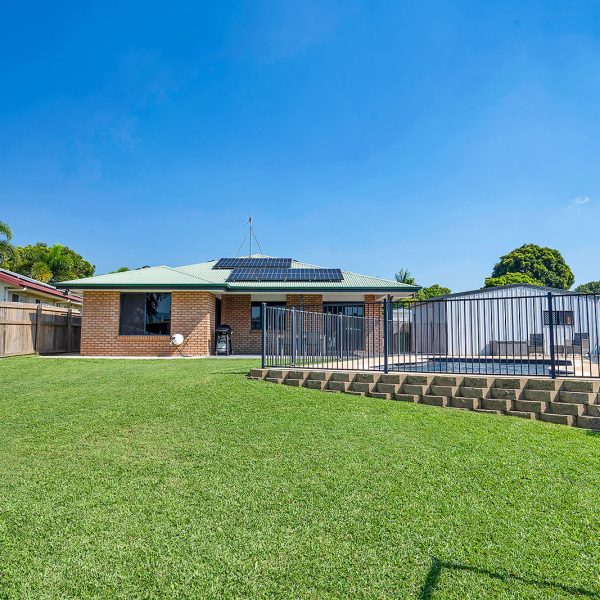 24 McHugh Street, Rural View, QLD 4740 AUS