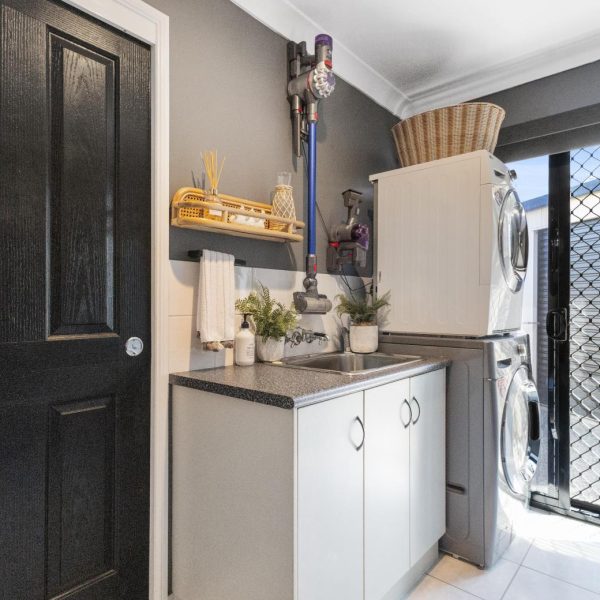 3 Inletway Court, Blacks Beach, QLD 4740 AUS