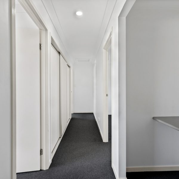 2/1 Michigan Way, Andergrove, QLD 4740 AUS