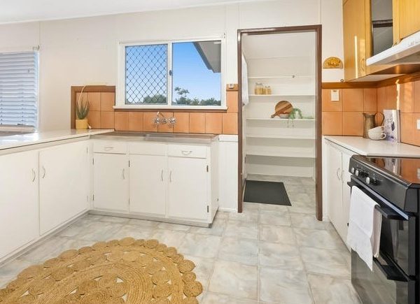 52 Black Street, South Mackay, QLD 4740 AUS