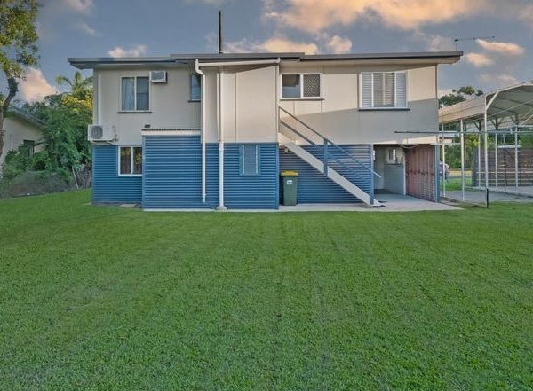 52 Black Street, South Mackay, QLD 4740 AUS