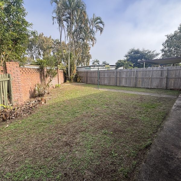 1/12 Tinonee Court, East Mackay, QLD 4740 AUS