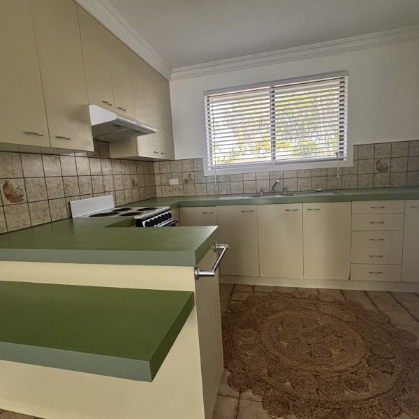 1/12 Tinonee Court, East Mackay, QLD 4740 AUS