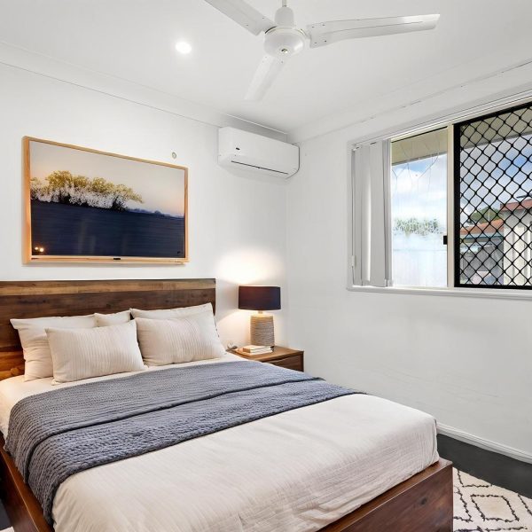 55 Pioneer Street, Glenella, QLD 4740 AUS