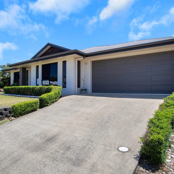 12 Rudd Street, Rural View, QLD 4740 AUS