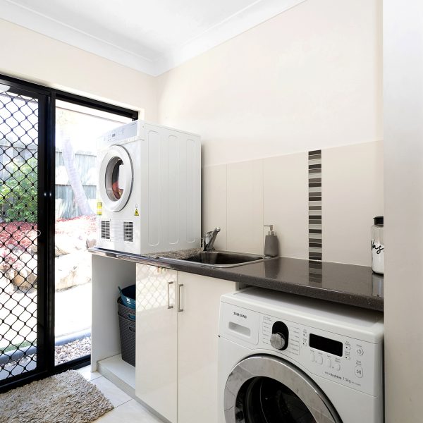 12 Rudd Street, Rural View, QLD 4740 AUS