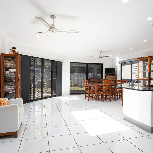 18 Bonsai Court, Glenella, QLD 4740 AUS