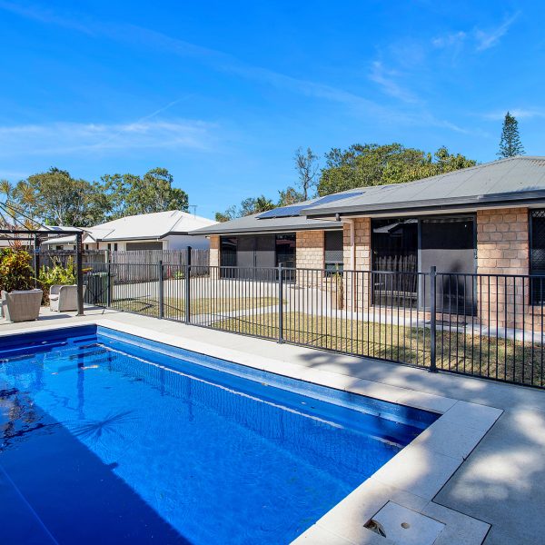 16 Song Close, Andergrove, QLD 4740 AUS
