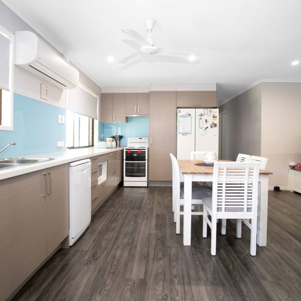 1 Lee Court, Bucasia, QLD 4750 AUS
