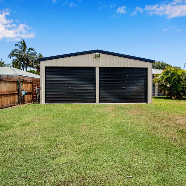 1 Lee Court, Bucasia, QLD 4750 AUS