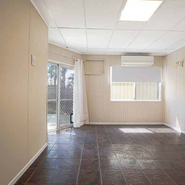 2 Keim Street, Rural View, QLD 4740 AUS