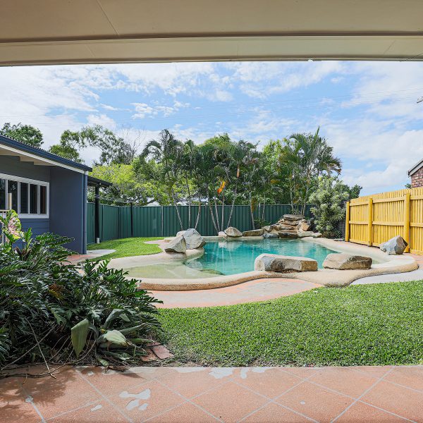 1 Thorning Street, West Mackay, QLD 4740 AUS