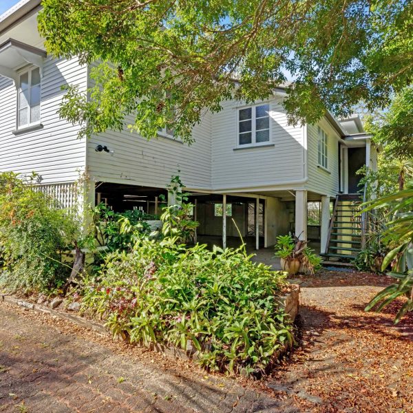 11 Orion Avenue, North Mackay, QLD 4740 AUS