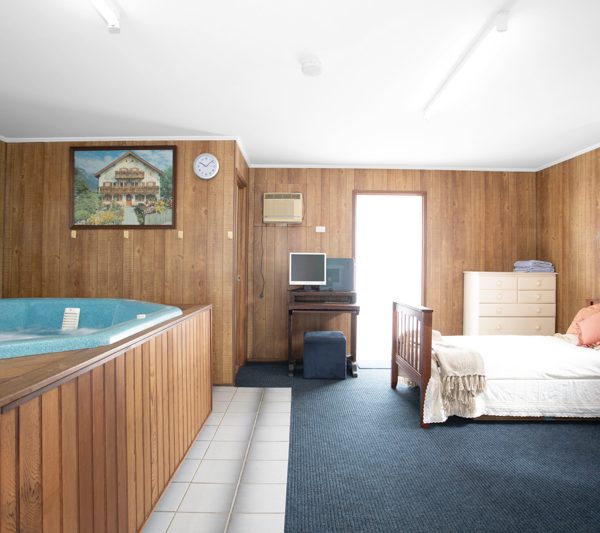 53 Bedford Road, Andergrove, QLD 4740 AUS