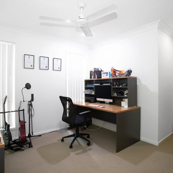 33 Village Circuit, Eimeo, QLD 4740 AUS