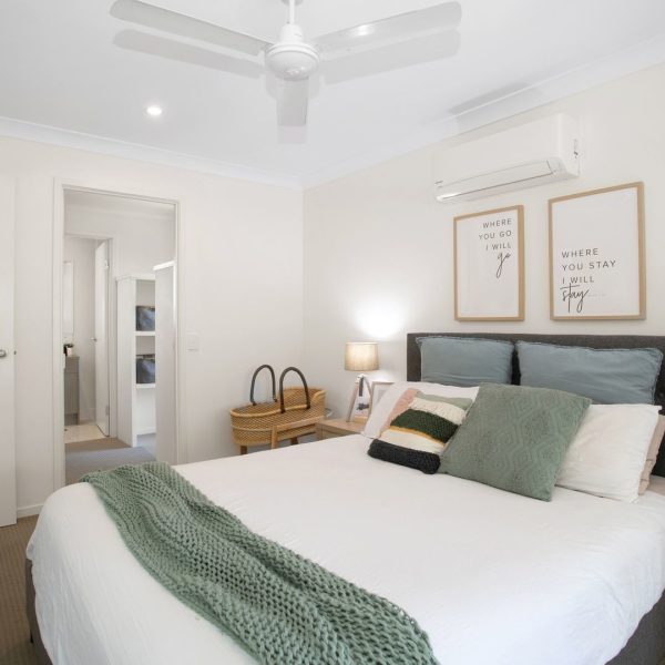 33 Village Circuit, Eimeo, QLD 4740 AUS
