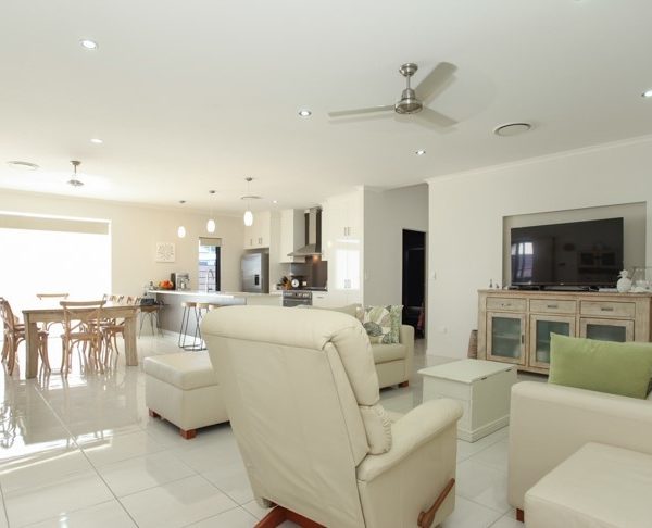 6 Yatay Street, Rural View, QLD 4740 AUS