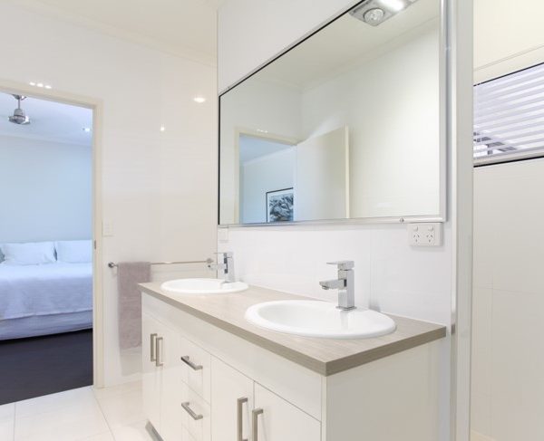 6 Yatay Street, Rural View, QLD 4740 AUS