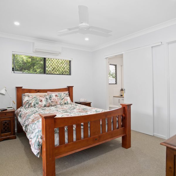 3 Gillan Street, West Mackay, QLD 4740 AUS