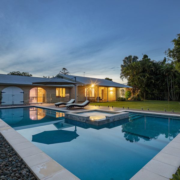 16 Rural View Drive, Rural View, QLD 4740 AUS