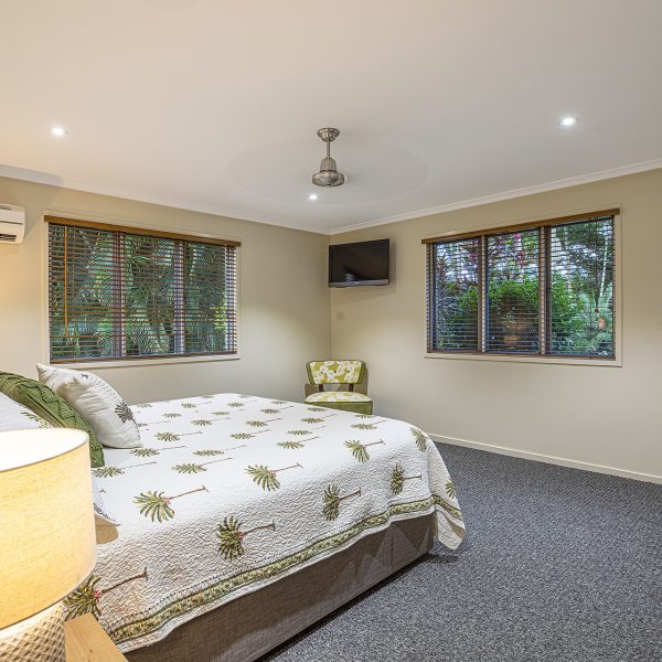 16 Rural View Drive, Rural View, QLD 4740 AUS