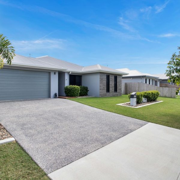 22 Beachwood Circuit, Bakers Creek, QLD 4740 AUS