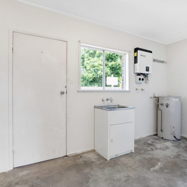 3 Leeuwin Court, Andergrove, QLD 4740 AUS