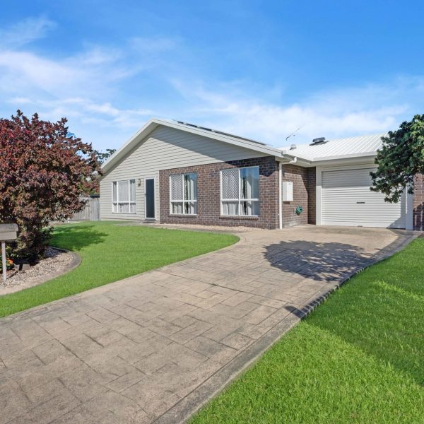 5 Dumfries Court, Beaconsfield, QLD 4740 AUS