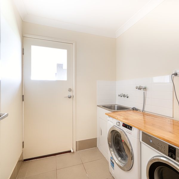 23 Galleon Circuit, Bucasia, QLD 4750 AUS