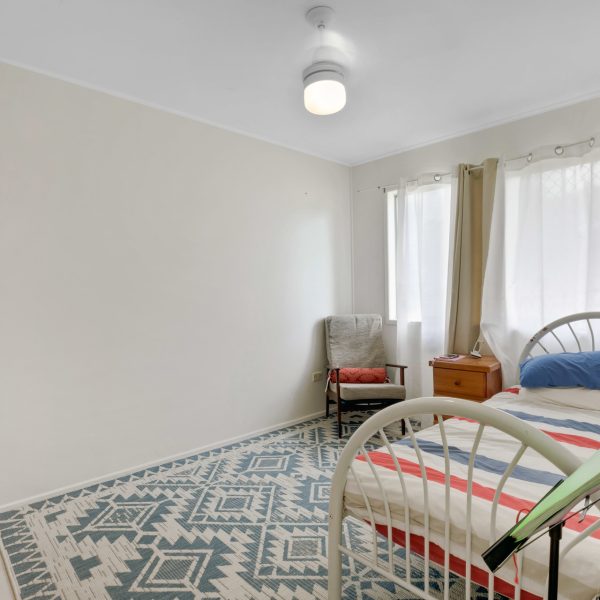 2 Holmes Drive, Beaconsfield, QLD 4740 AUS