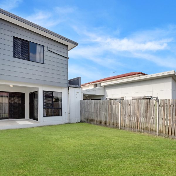 33 Maranark Avenue, Mount Pleasant, QLD 4740 AUS