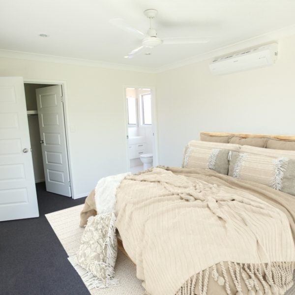 65A Caroval Drive, Rural View, QLD 4740 AUS