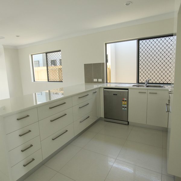 65A Caroval Drive, Rural View, QLD 4740 AUS